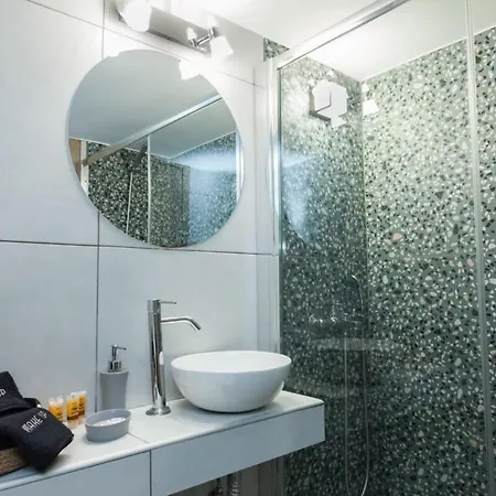 Metaxourgio 2 Bedroom Gem For Urban Explorers Daire Atina